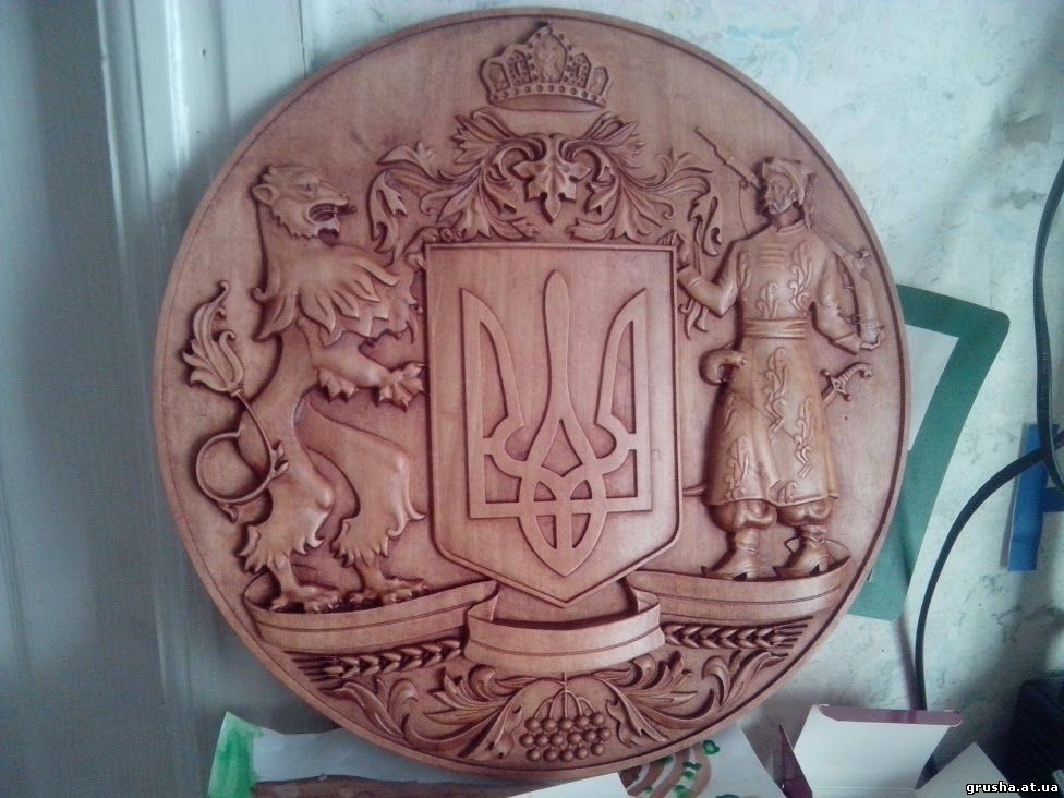 Герб Украины - 3d резьба по дереву